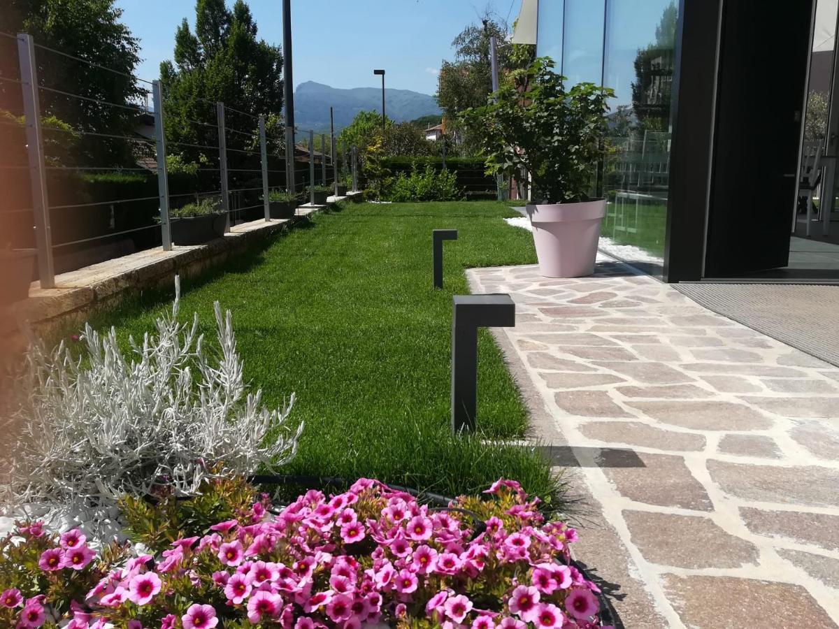 Isera Bed And Breakfast Anna מראה חיצוני תמונה