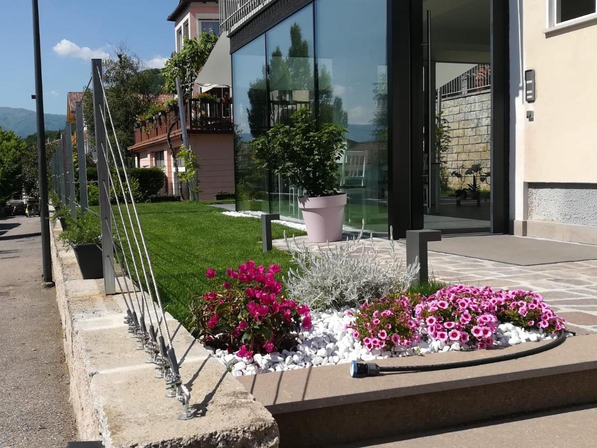 Isera Bed And Breakfast Anna מראה חיצוני תמונה