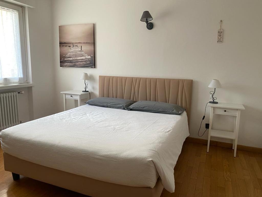 Isera Bed And Breakfast Anna מראה חיצוני תמונה