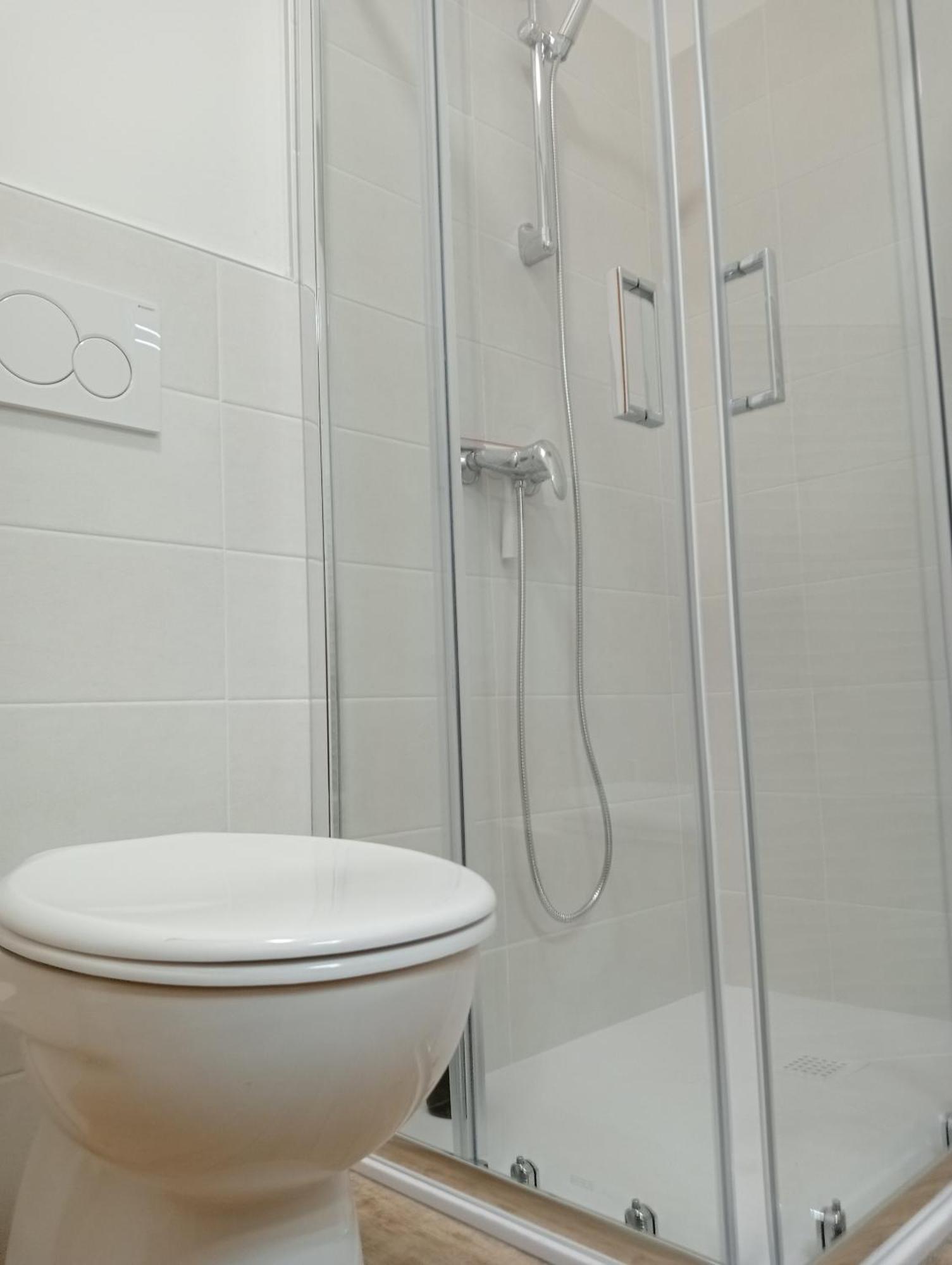Isera Bed And Breakfast Anna מראה חיצוני תמונה