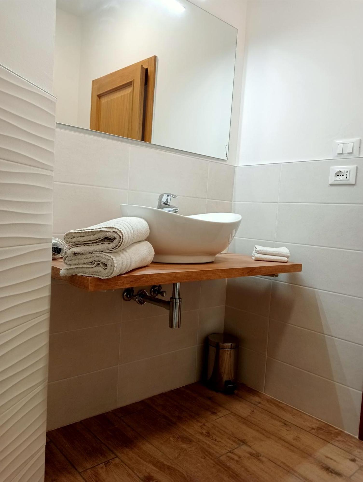 Isera Bed And Breakfast Anna מראה חיצוני תמונה